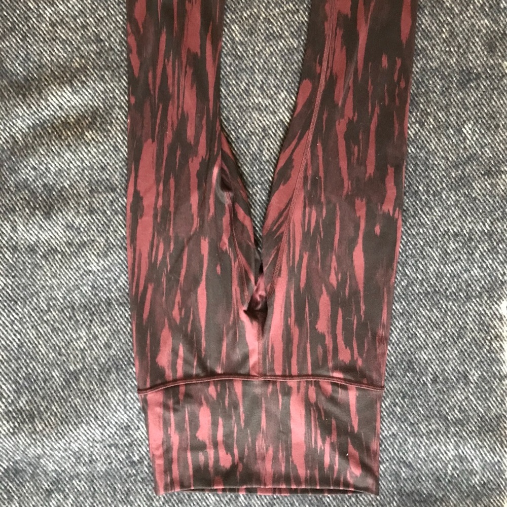 Lululemon 23” Crop
